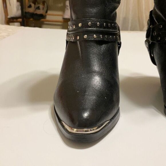 Dingo Emma Slouchy Western Boot, 7. Black withSilver Hardware. - Picture 14 of 16